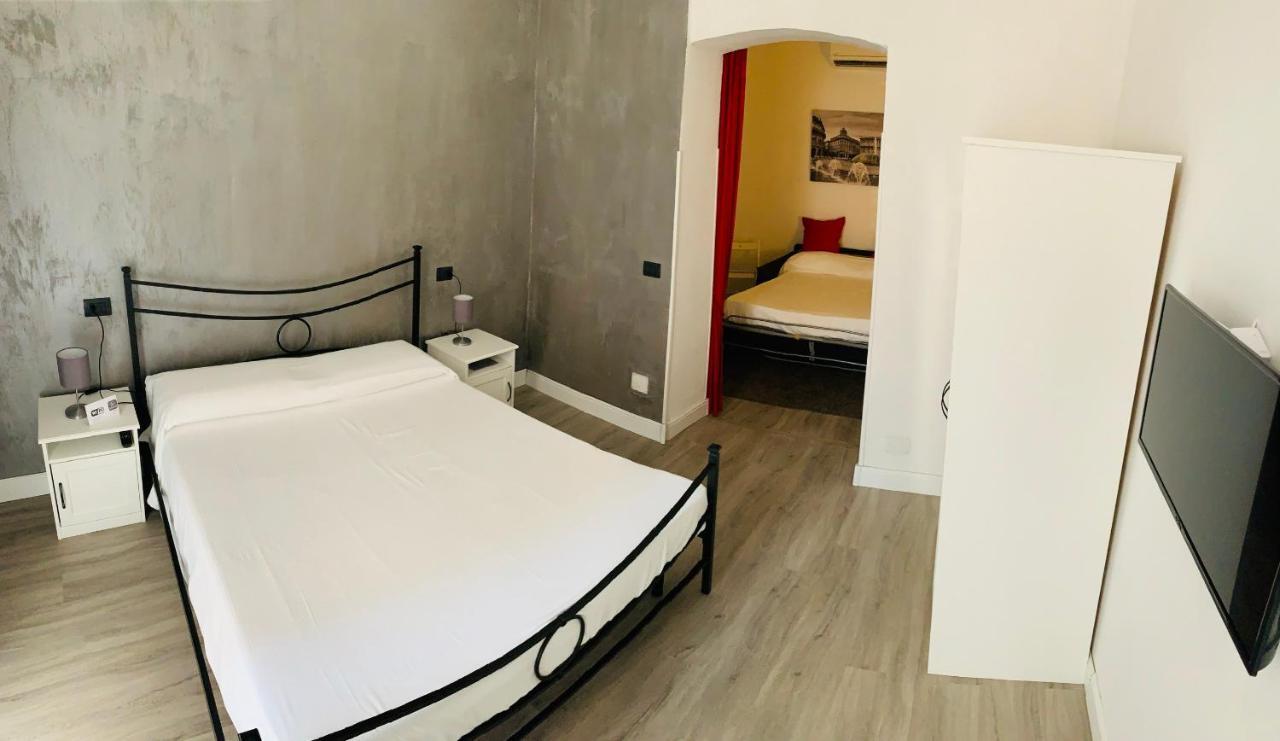 Affittacamere Virginia'S Rooms Genua Exteriör bild